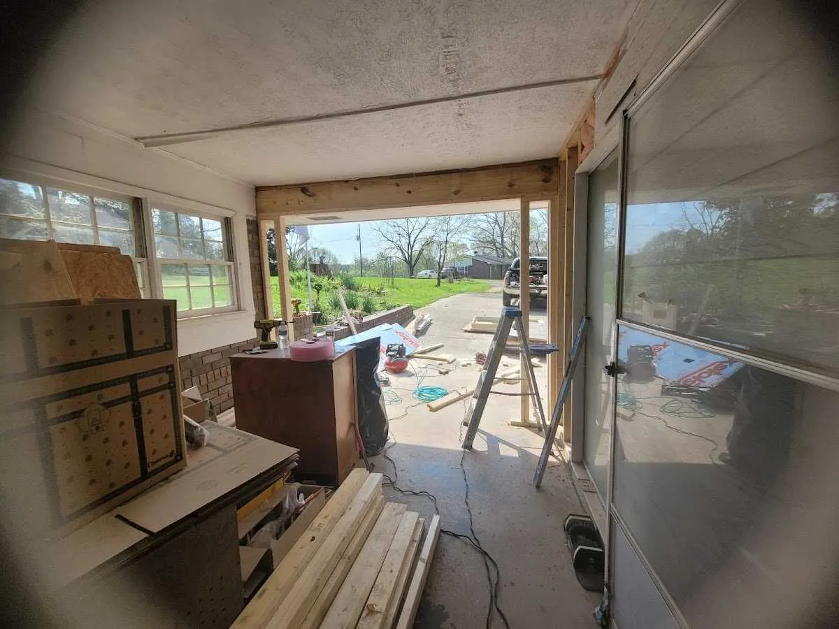 Air movers and dehumidifier for Drying & Dehumidification in Guymon